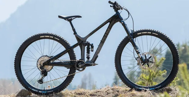 2023 Marin Rift Zone 29" Carbon XR Full Suspension Mountain Bike in Grey
