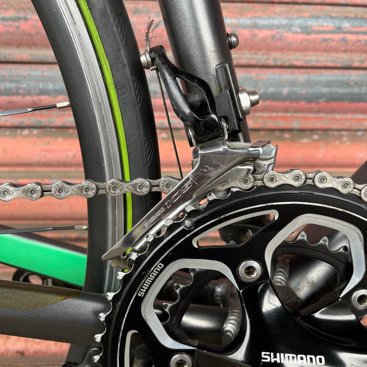 Btwin Ultra AF 700 Shimano 105 Aluminium Road Bike