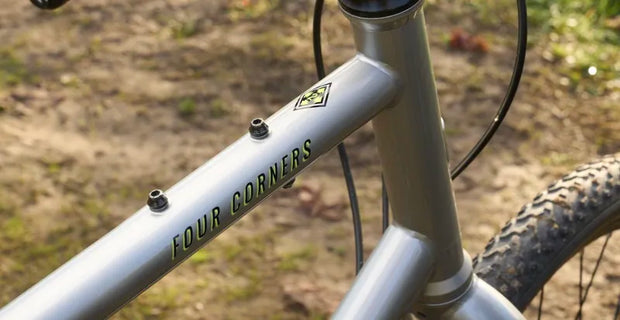 2025 Marin Four Corners 2 Gravel Bike in Grey