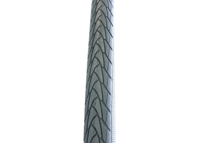 26 x 1 3/8 SCHWALBE MARATHON PLUS SMARTGUARD PROTECTION TYRE 590 - 37 (650x35A)
