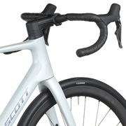 2026 Scott Addict 20 Road Bike In Cumulus White
