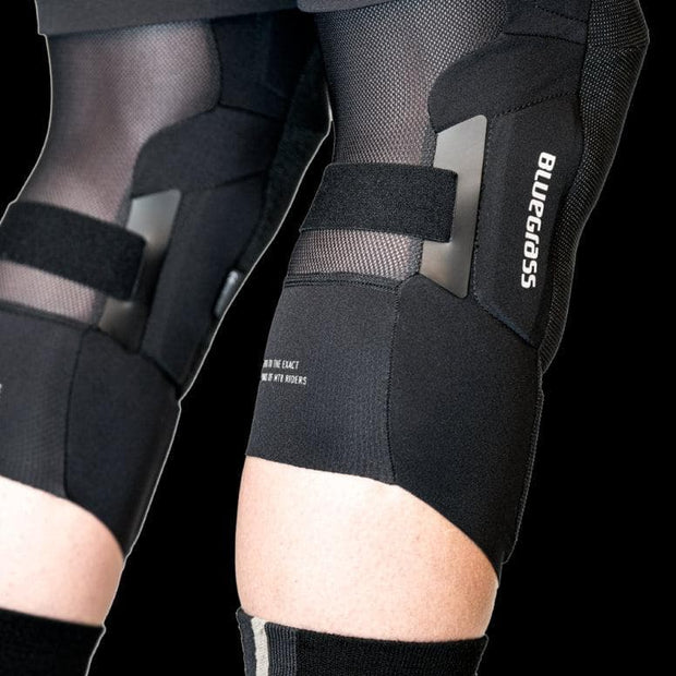 Bluegrass Aura Core Knee Pads - Black - Medium