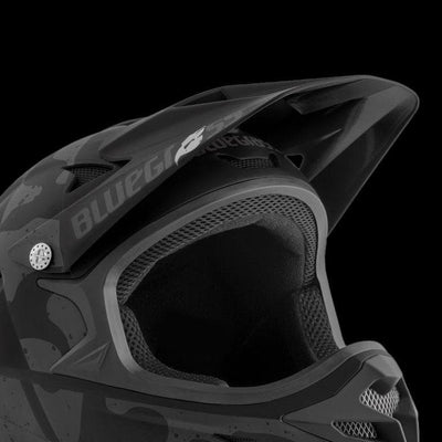 Bluegrass Intox Visor - Black -