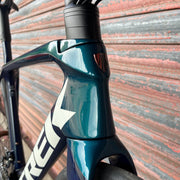 Trek Emonda SL5 Shimano 105 12 Speed Carbon Disc Road Bike - 54cm