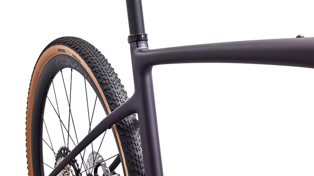 2026 Specialized Diverge 4 Expert Shimano GRX Di2 Carbon Gravel Bike in Nebula Metallic
