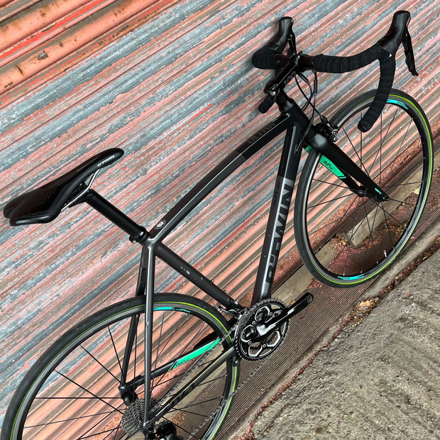 Btwin Ultra AF 700 Shimano 105 Aluminium Road Bike