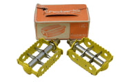 VINTAGE NOTARIO 9-16" RAT TRAP PEDALS MADE FOR BMX IN 80's YELLOW NOS