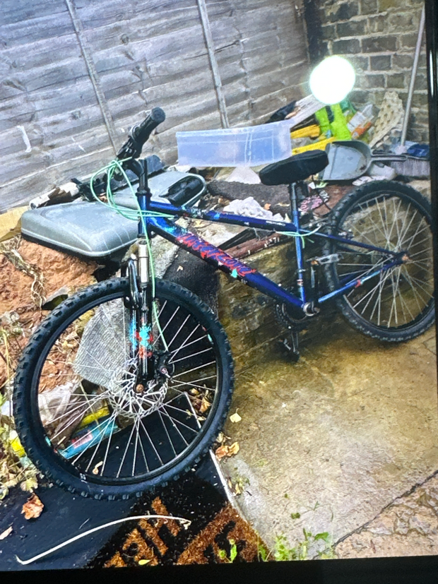 Apollo Phaze Mens Mountain Bike 2023