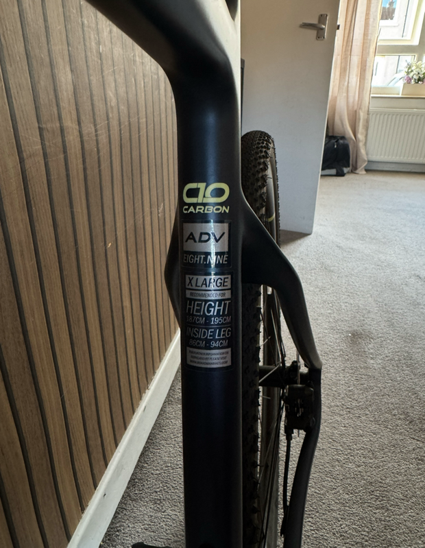 Boardman ADV 8.9 2025 Carbon