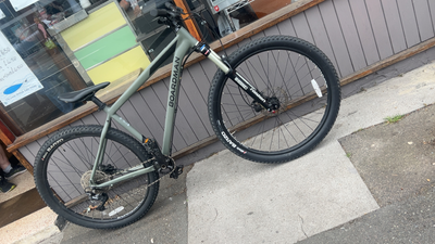 Boardman MHT 8.6 Grey/Green 2021