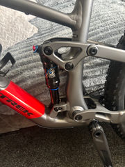 Trek Top Fuel 9.8 XT 2024