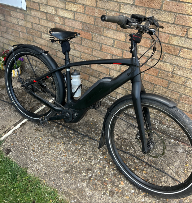 Trek Super Commuter+ 9 2017