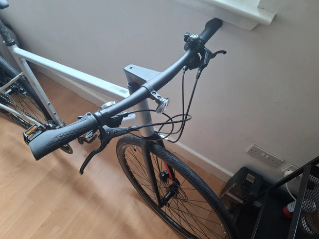Boardman HYB 8.6 Silver 2021