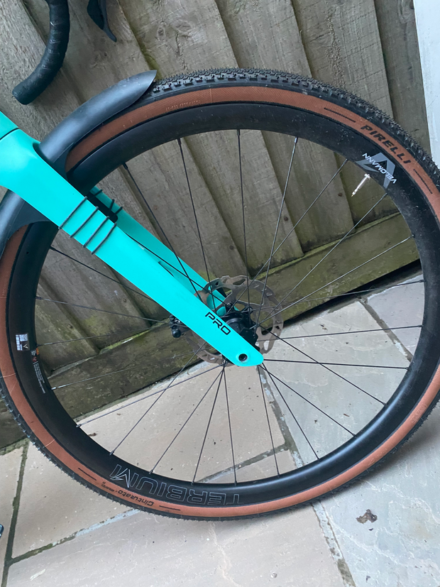 Bianchi Impulso PRO GRX 820 disc 2023