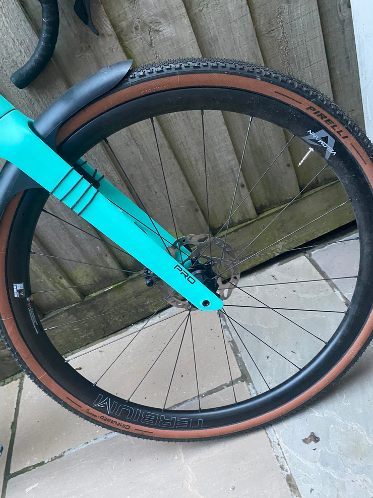 Bianchi Impulso PRO GRX 820 disc 2023