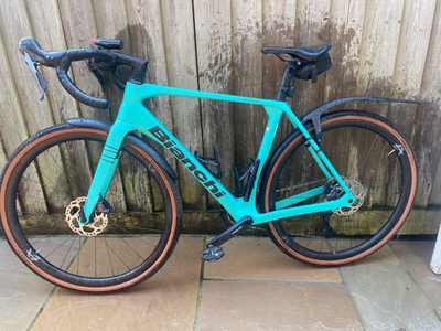 Bianchi Impulso PRO GRX 820 disc 2023