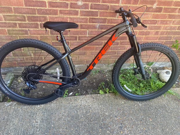 Trek Roscoe 8 2023