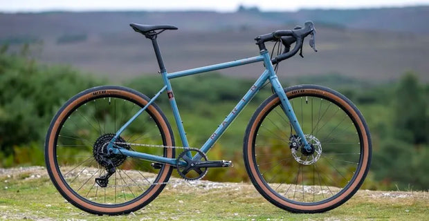 2025 Marin Nicasio +  Road Bike in Grey